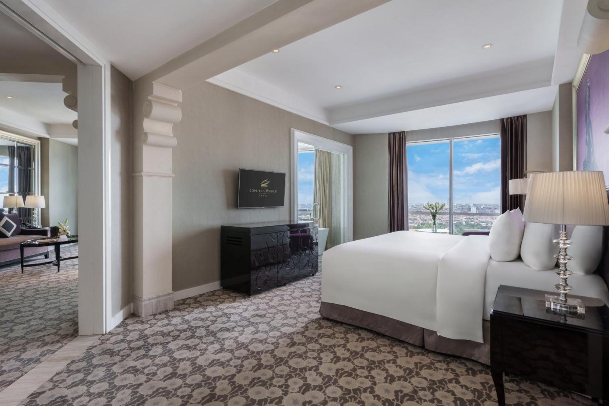 Hotel Ciputra World Managed By Swiss-belhotel International 5*
